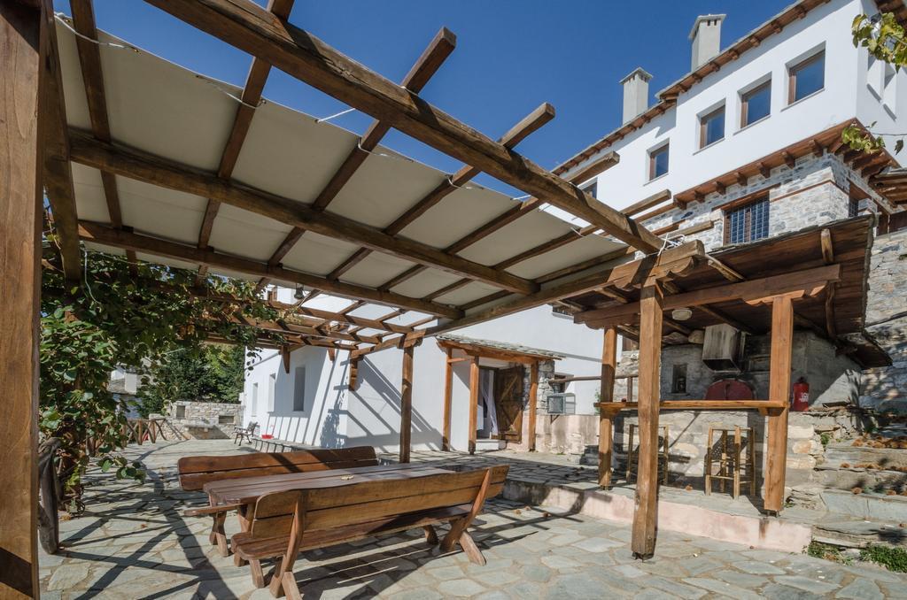 Riga'S Pinakoti Lodge Pinakátai الغرفة الصورة
